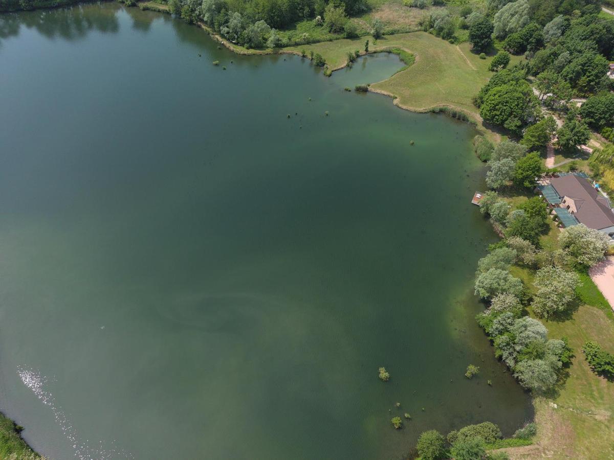 فندق Aquasole Mercallo المظهر الخارجي الصورة